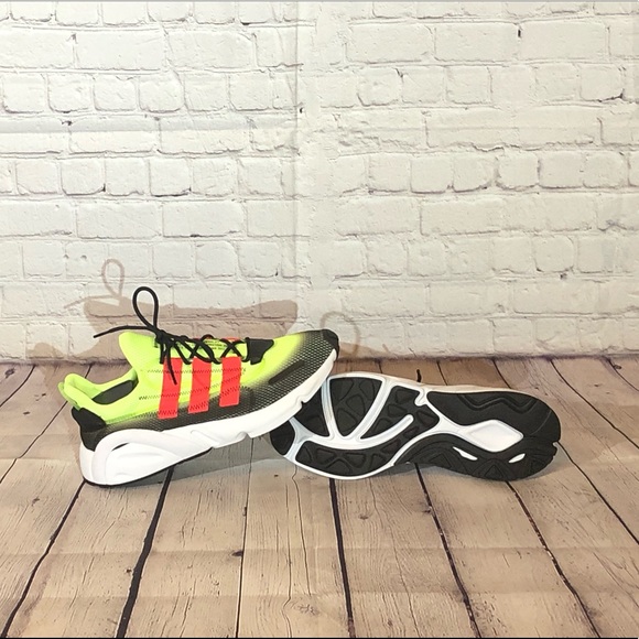 Lxcon - Picture 7 of 7